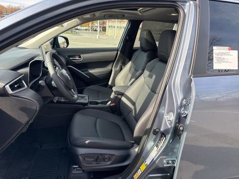 New 2026 Toyota Corolla Cross XLE image 11