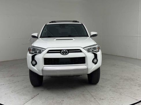 Used 2020 Toyota 4Runner TRD Off-Road Premium w/ Moonroof Package AWD/4WD image 6