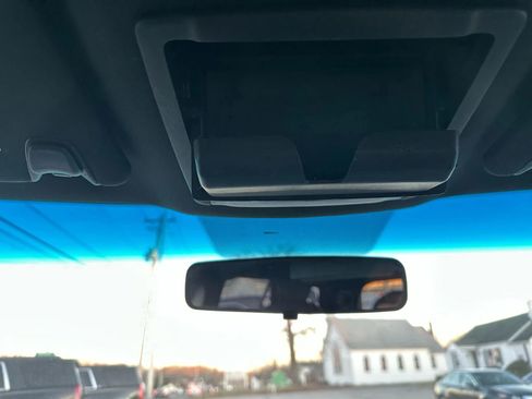 Used 2015 Ford Explorer Sport image 41