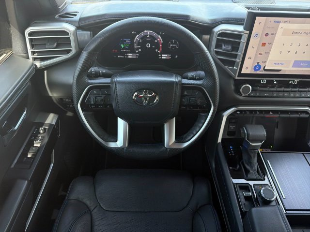 Used 2025 Toyota Tundra Platinum AWD/4WD image 15