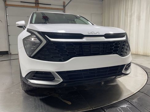 Certified 2023 Kia Sportage EX image 2