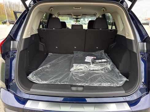New 2026 Nissan Rogue SV AWD/4WD image 35
