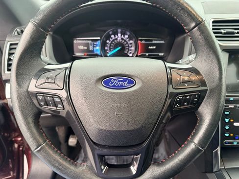 Used 2018 Ford Explorer Sport image 20