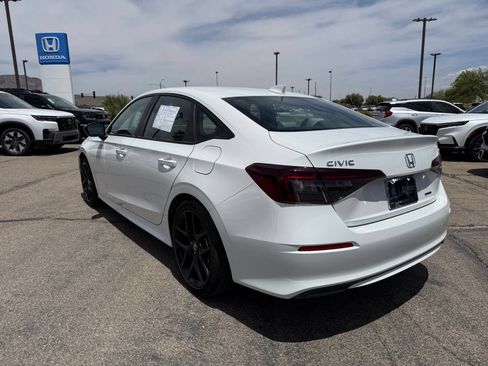 Certified 2025 Honda Civic Sport image 9