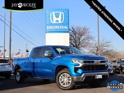 Used 2023 Chevrolet Silverado 1500 LT w/ Z71 Off-Road Package image 1