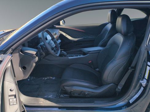 Used 2025 Dodge Charger Daytona R/T w/ Quick Order Package 25M R/T image 9