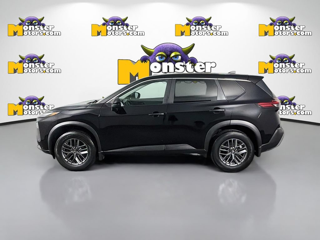Used 2023 Nissan Rogue S AWD/4WD image 8