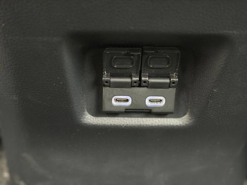 Used 2025 Toyota RAV4 XLE AWD/4WD image 14