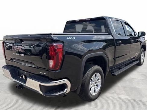 Used 2024 GMC Sierra 1500 SLE AWD/4WD image 8