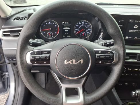 Used 2022 Kia K5 LXS image 19