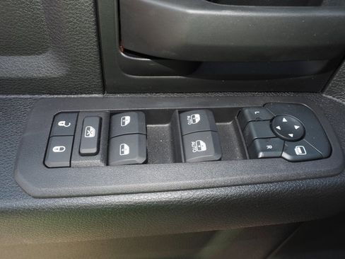 New 2026 RAM 5500 Tradesman w/ Chrome Appearance Group image 28