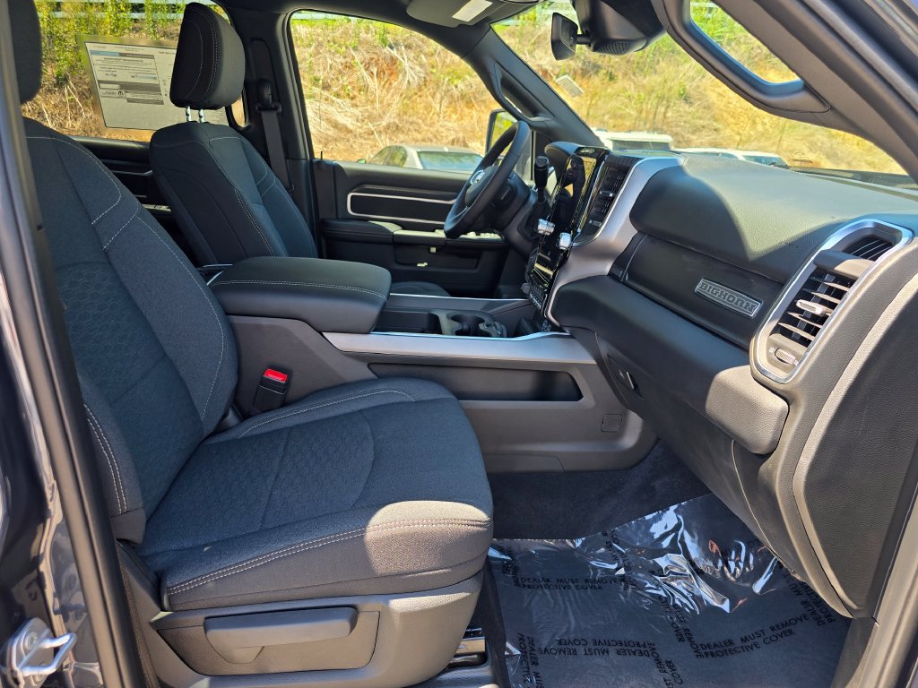 New 2026 RAM 3500 Big Horn AWD/4WD image 27