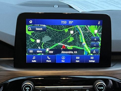 Used 2020 Ford Escape Titanium image 23