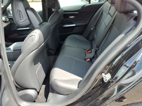 Certified 2025 Mercedes-Benz C 300 4MATIC Sedan image 13