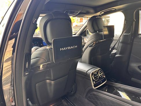 Used 2018 Mercedes-Benz Maybach S 560 4MATIC image 74