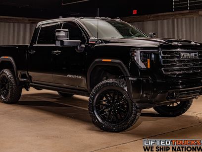 Used 2025 GMC Sierra 2500 AT4 w/ AT4 Premium Plus Package