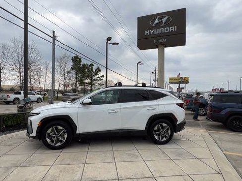 Certified 2026 Hyundai Tucson SEL FWD image 4