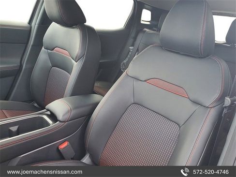 New 2026 Nissan Kicks SR image 25