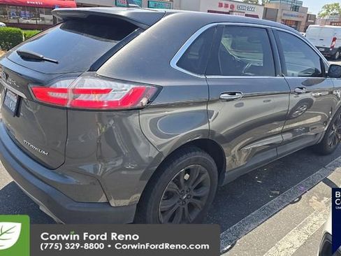 Used 2019 Ford Edge Titanium AWD/4WD image 4