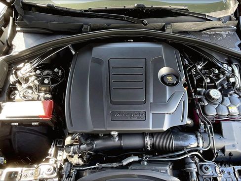 New 2026 Jaguar F-PACE R-Dynamic S image 11