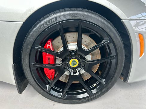 Used 2017 Lotus Evora 400 RWD image 3
