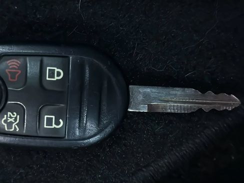 Used 2012 Ford Mustang Premium RWD image 23