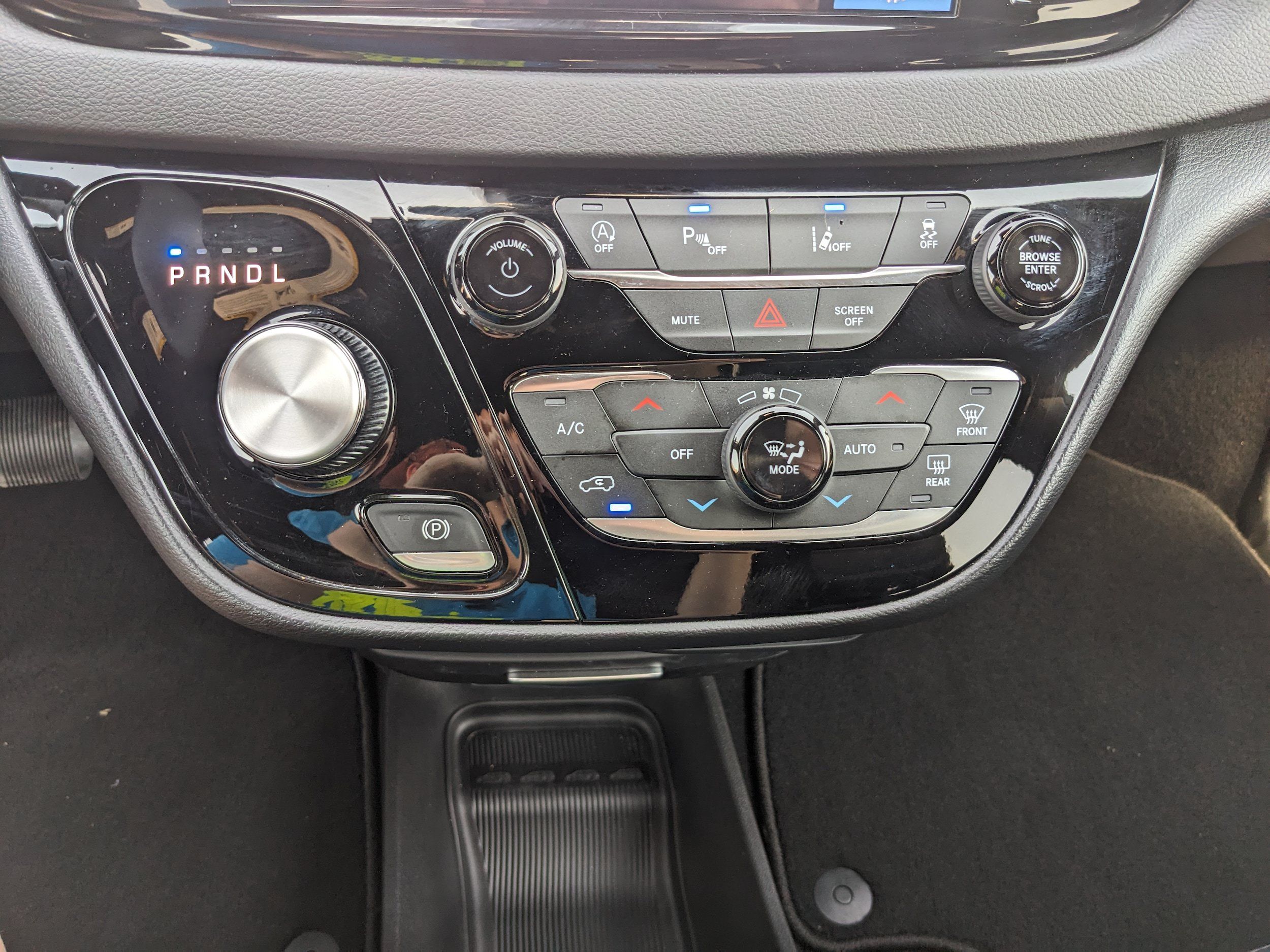 Used 2026 Chrysler Pacifica Select FWD image 29