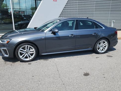 Used 2023 Audi A4 2.0T Premium Plus w/ Premium Plus Package AWD/4WD image 2