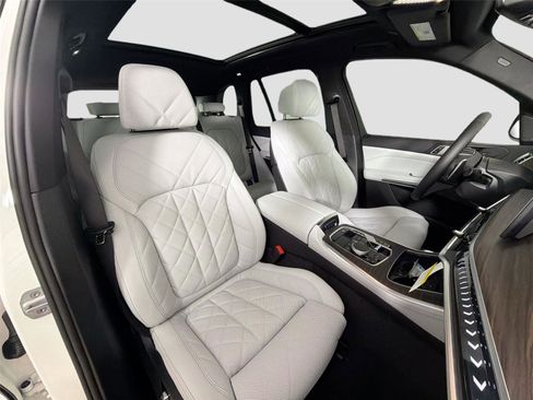 New 2026 BMW X5 xDrive40i AWD/4WD image 29