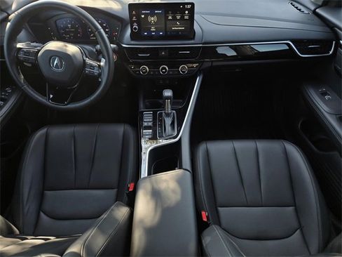 Certified 2025 Acura ADX Base image 15