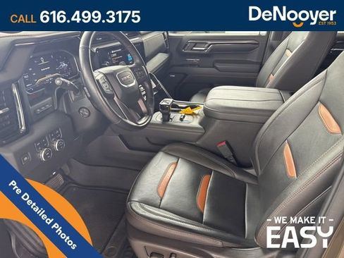 Used 2023 GMC Sierra 1500 AT4 w/ AT4 Premium Package AWD/4WD image 11