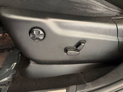 Used 2021 Dodge Durango R/T w/ Blacktop Package RWD image 47