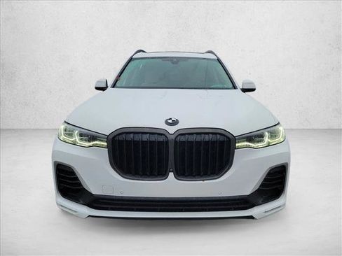 Used 2020 BMW X7 xDrive40i w/ Premium Package image 2