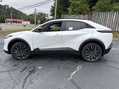New 2026 Toyota C-HR AWD/4WD image 6
