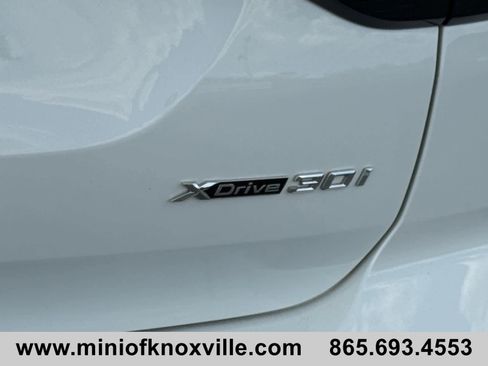 Used 2024 BMW X3 xDrive30i w/ Premium Package w/ZPA AWD/4WD image 11