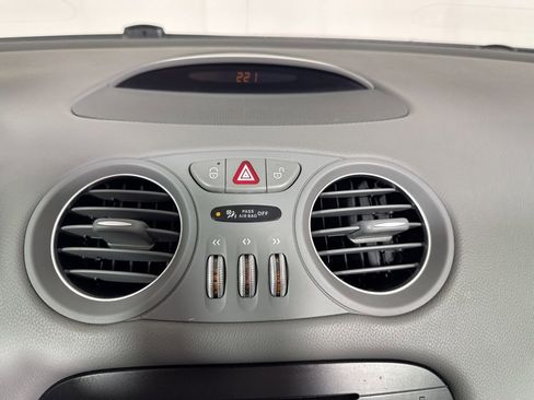 Used 2008 Mercedes-Benz SL 550 image 25