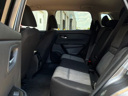 Used 2026 Nissan Rogue SV FWD image 12