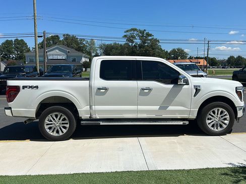 Used 2025 Ford F150 Lariat w/ Equipment Group 501A Mid AWD/4WD image 4