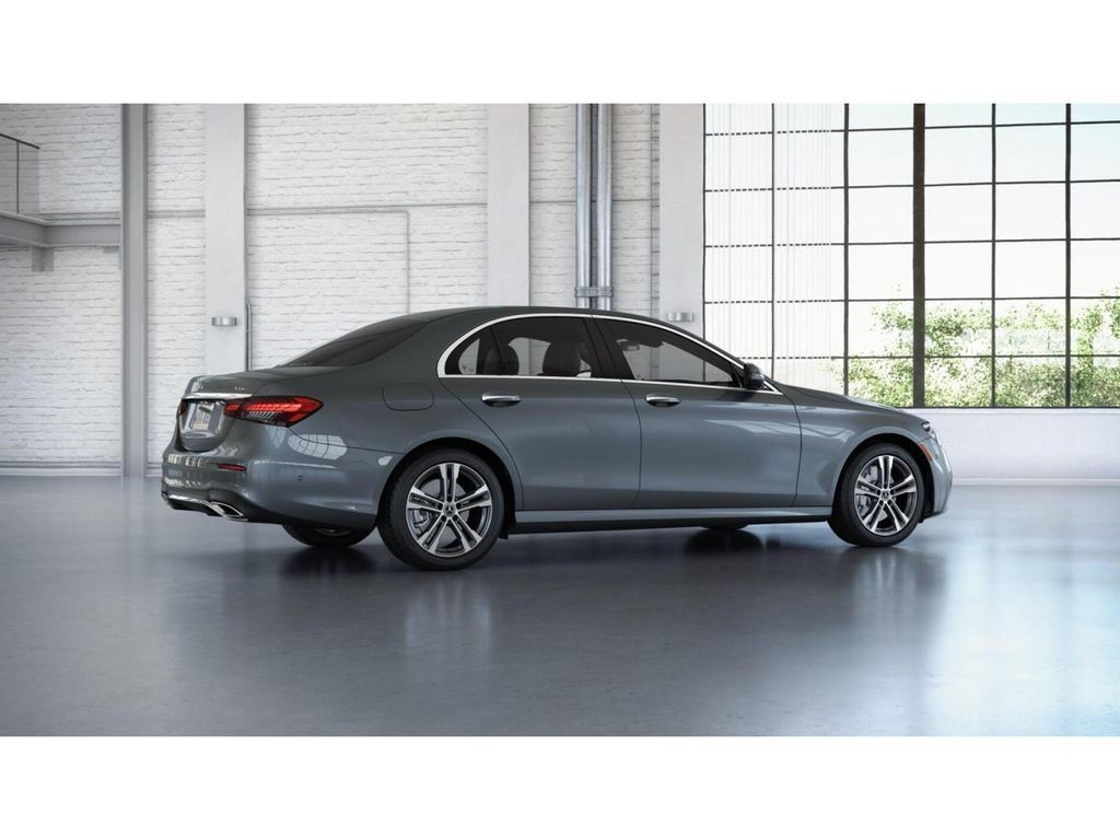 Used 2023 Mercedes-Benz E 350 4MATIC Sedan image 20