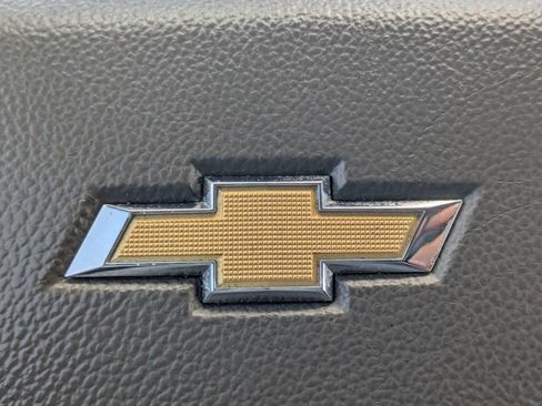 Used 2019 Chevrolet Traverse LT w/ LT Premium Package FWD image 33