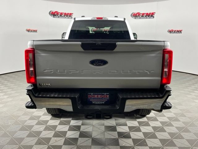 Used 2026 Ford F250 XLT AWD/4WD image 7