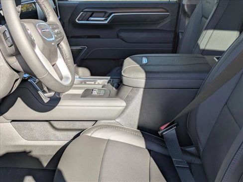 New 2026 GMC Sierra 2500 Denali w/ Denali Reserve Package image 16