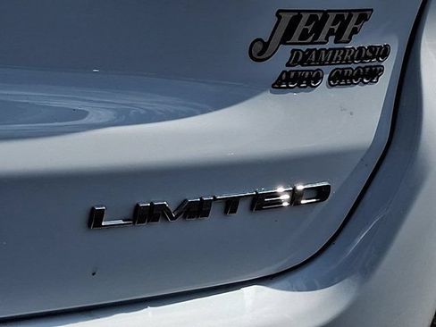 Certified 2023 Jeep Compass Limited w/ Elite Group AWD/4WD image 36