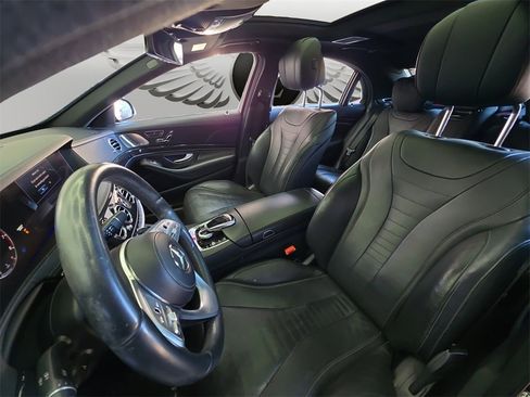 Used 2020 Mercedes-Benz S 560 Sedan image 10