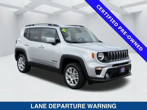 Used 2021 Jeep Renegade Latitude image 2