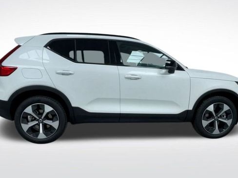 New 2026 Volvo XC40 B5 Plus w/ Protection Package Premier image 5