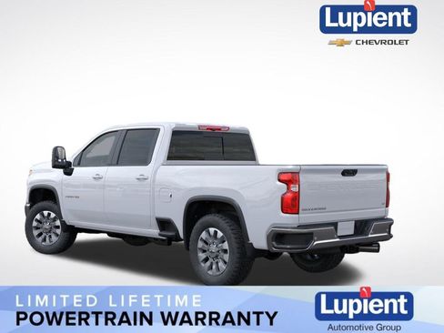 New 2026 Chevrolet Silverado 3500 LT image 3