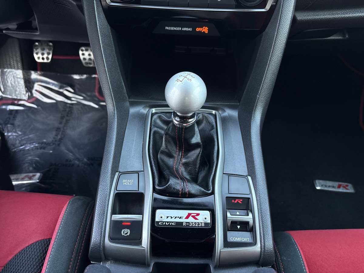 Used 2019 Honda Civic Type R image 25