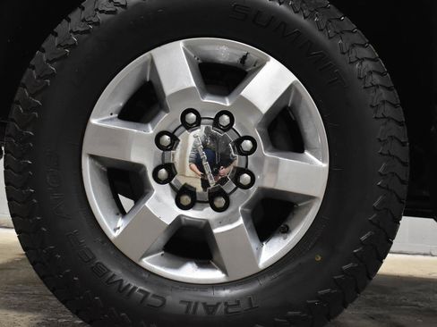 Used 2015 GMC Sierra 3500 Denali w/ Duramax Plus Package image 30