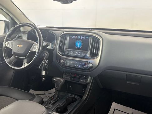 Used 2018 Chevrolet Colorado Z71 w/ Z71 Midnight Edition AWD/4WD image 22